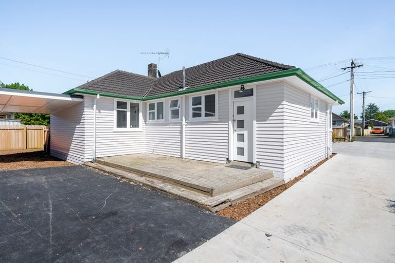 Photo of property in 46 Pollen Crescent, Melville, Hamilton, 3206