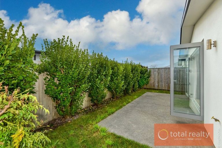 Photo of property in 11 Hamill Road, Halswell, Christchurch, 8025