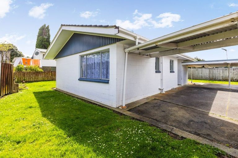 Photo of property in 4/29 South Street, Papakura, 2110