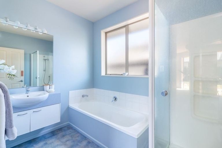 Photo of property in 5 Stout Street, Waimairi Beach, Christchurch, 8083