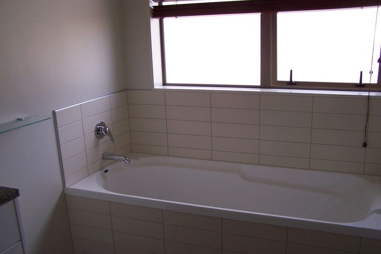 Photo of property in 300 Murphys Road, Flat Bush, Auckland, 2019