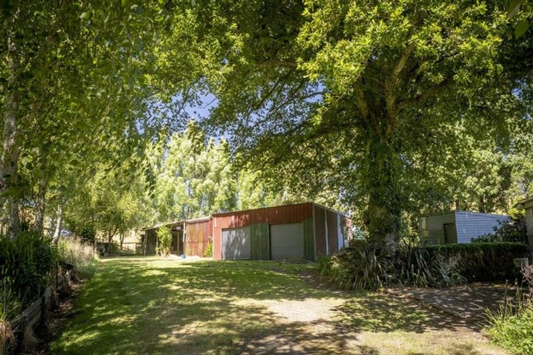 Photo of property in 404 North Road, Mauriceville, Masterton, 5882