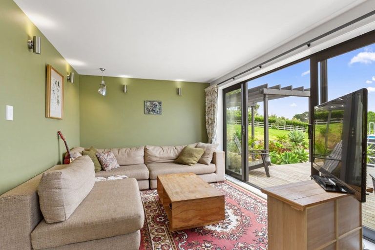 Photo of property in 239 Hills Road, Raglan, 3295