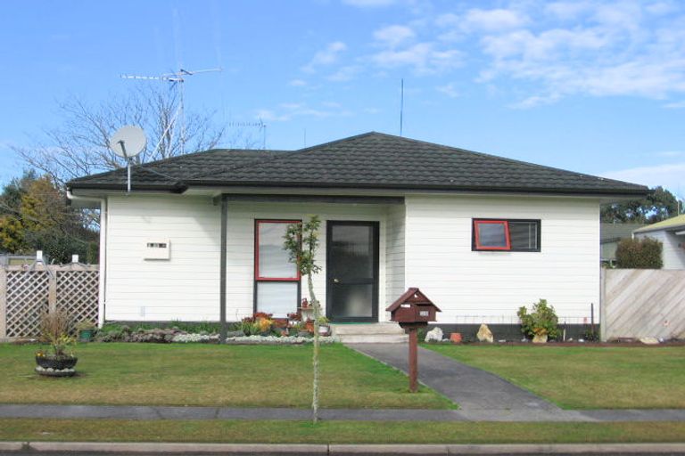 Photo of property in 35a Garland Drive, St Andrews, Hamilton, 3200