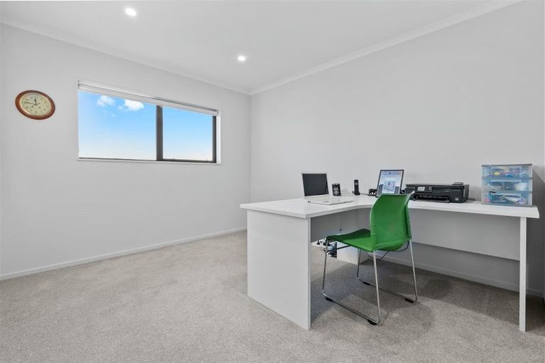 Photo of property in 40 Matairangi Avenue, Totara Heights, Auckland, 2105