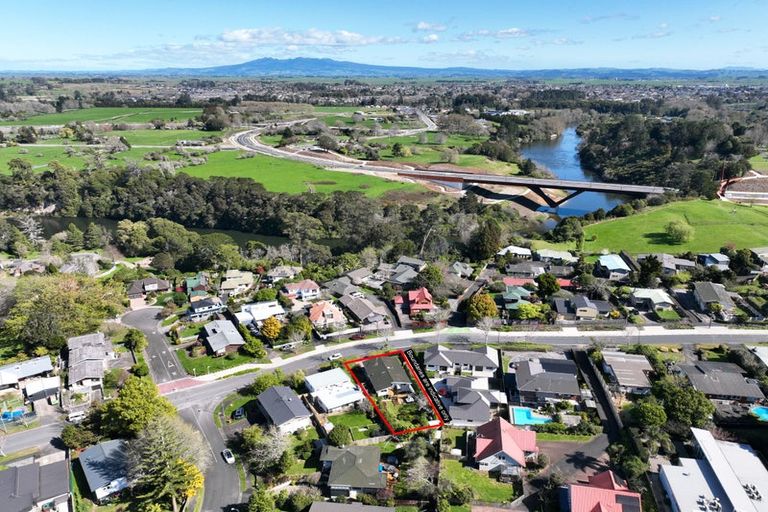 Photo of property in 98 Howell Avenue, Riverlea, Hamilton, 3216