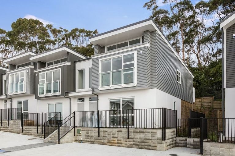 Photo of property in 13 Tai Lane, Whitby, Porirua, 5024