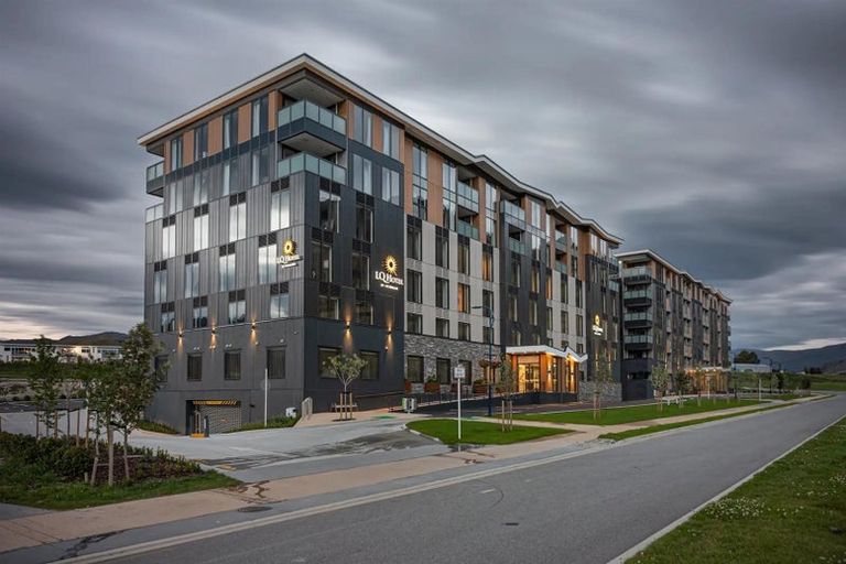 Photo of property in Kawarau Residences, 404/16 Mountain Ash Drive, Frankton, Queenstown, 9300