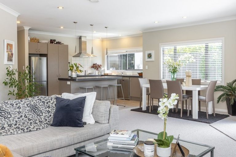 Photo of property in 2a Windsor Terrace, Taradale, Napier, 4112