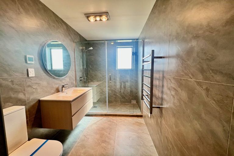 Photo of property in 4b Mahogany Street, Westgate, 0814