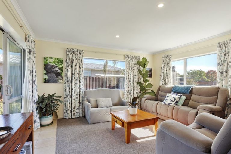 Photo of property in 9 Panckhurst Drive, Woodend, 7610