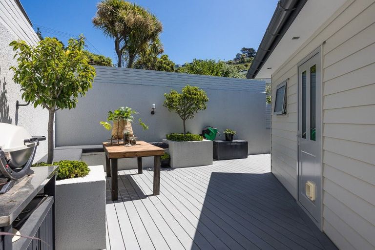 Photo of property in 63 Cliffs Road, Saint Clair, Dunedin, 9012