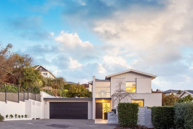 Photo of property in 1 Whisby Road, Cashmere, Christchurch, 8022