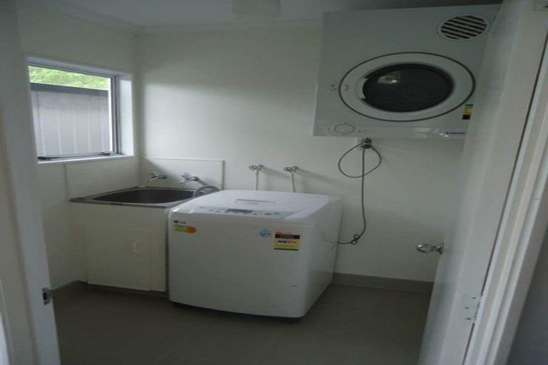 Photo of property in 25 Resolution Road, Welcome Bay, Tauranga, 3112