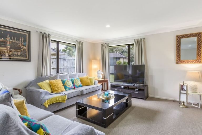 Photo of property in 21h Bonita Avenue, Stanmore Bay, Whangaparaoa, 0932