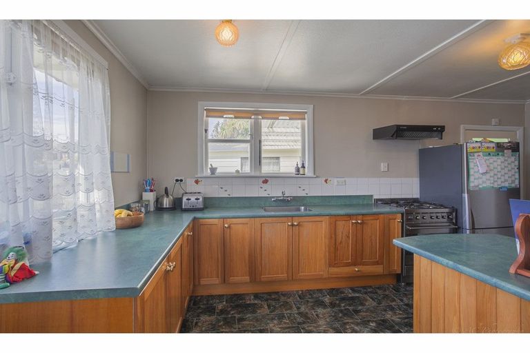 Photo of property in 34 Bouverie Street, Waimataitai, Timaru, 7910
