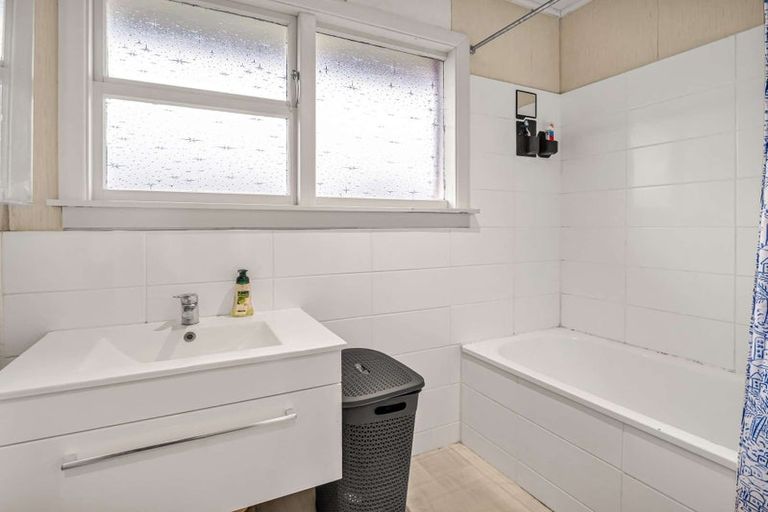 Photo of property in 11 Balcairn Street, Halswell, Christchurch, 8025