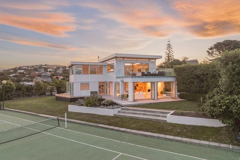 Photo of property in 45 Taylors Mistake Road, Scarborough, Christchurch, 8081