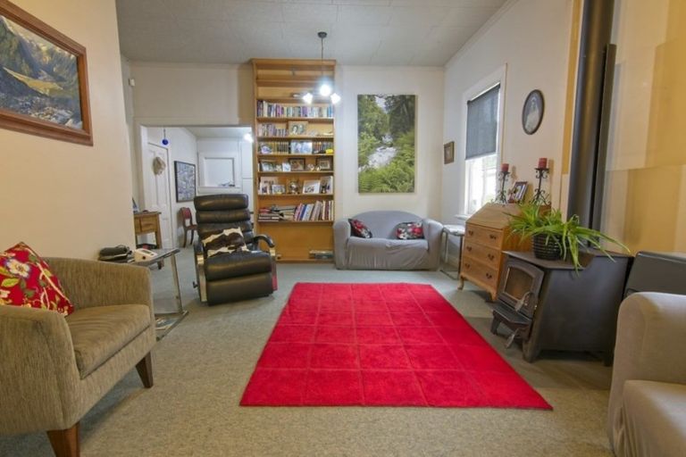 Photo of property in 8 Gladstone Street, Seddonville, Westport, 7891