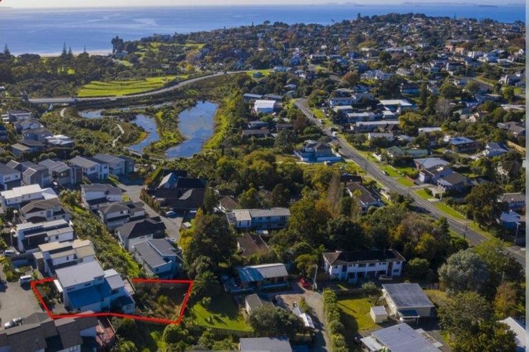 Photo of property in 50 Remuremu Street, Long Bay, Auckland, 0630