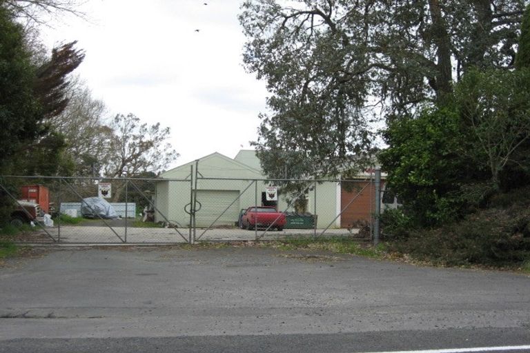 Photo of property in 12 Brigham Creek Road, Whenuapai, Auckland, 0618