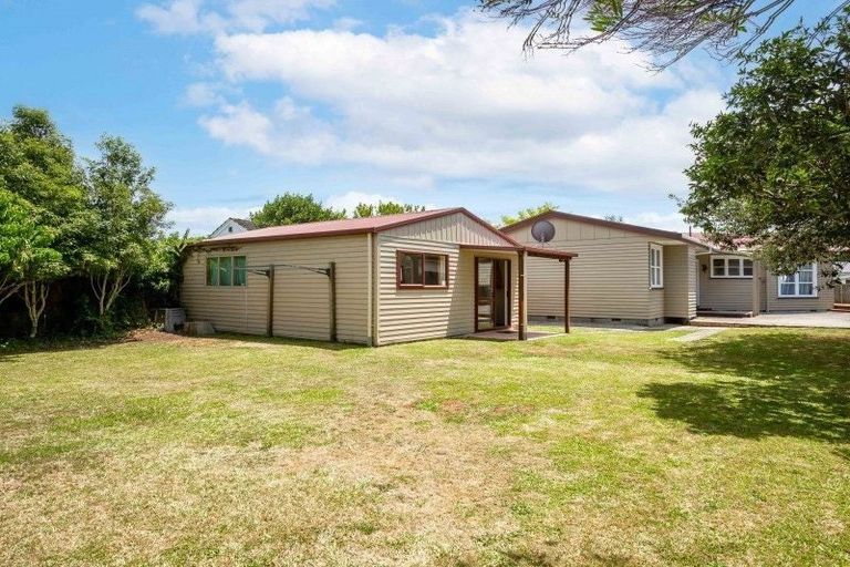 Photo of property in 4 Griffiths Place, Claudelands, Hamilton, 3214