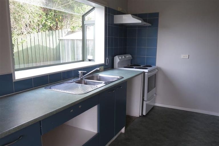 Photo of property in 10 Aldern Road, Massey, Auckland, 0614