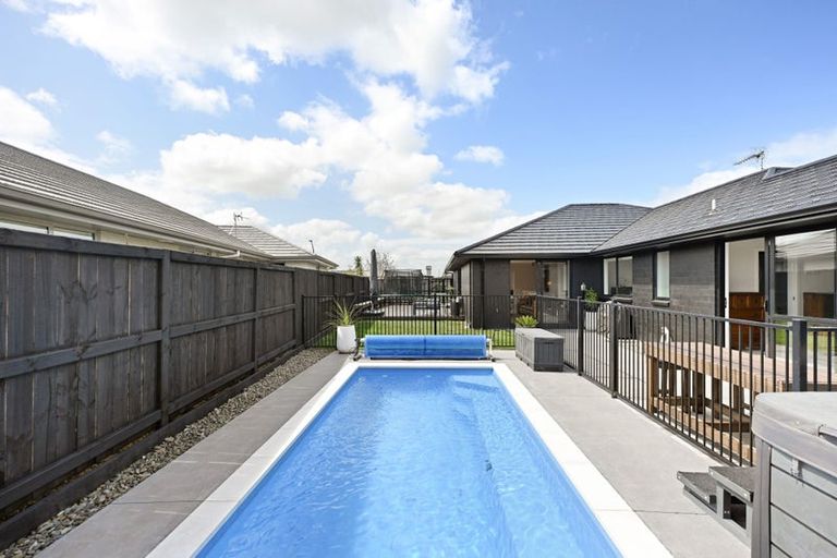 Photo of property in 25 Kimbrae Drive, Rototuna North, Hamilton, 3210