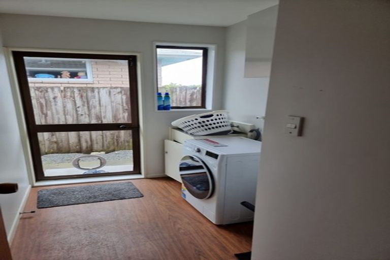 Photo of property in 2/5 Pegasus Avenue, North New Brighton, Christchurch, 8083