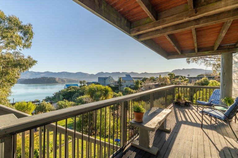Photo of property in 4 James Drive, Diamond Harbour, Lyttelton, 8971