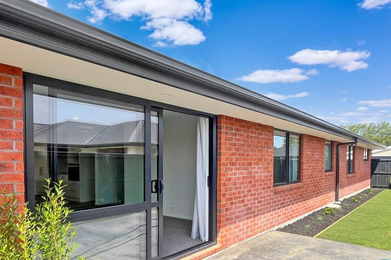 Photo of property in 44 Redbrook Road, Casebrook, Christchurch, 8051