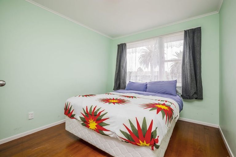 Photo of property in 13 Sandra Avenue, Otara, Auckland, 2023