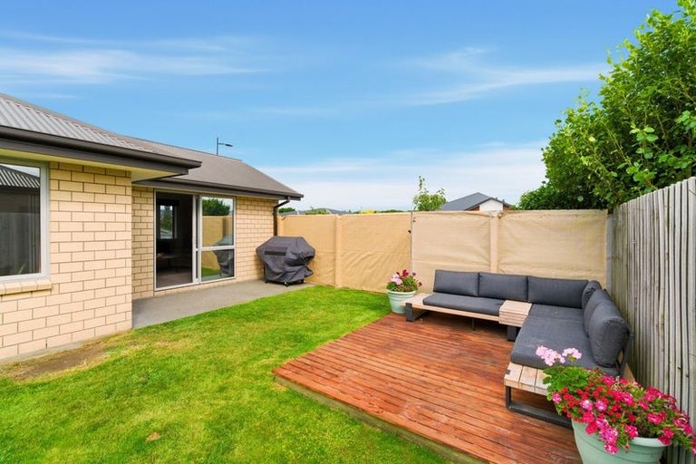 Photo of property in 23 Luxembourg Crescent, Halswell, Christchurch, 8025