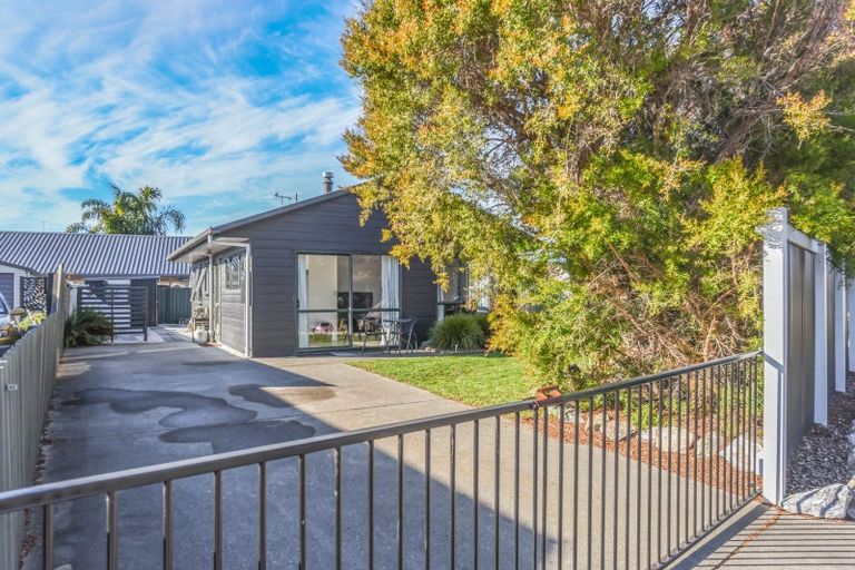 Photo of property in 2 Tillson Crescent, Motueka, 7120