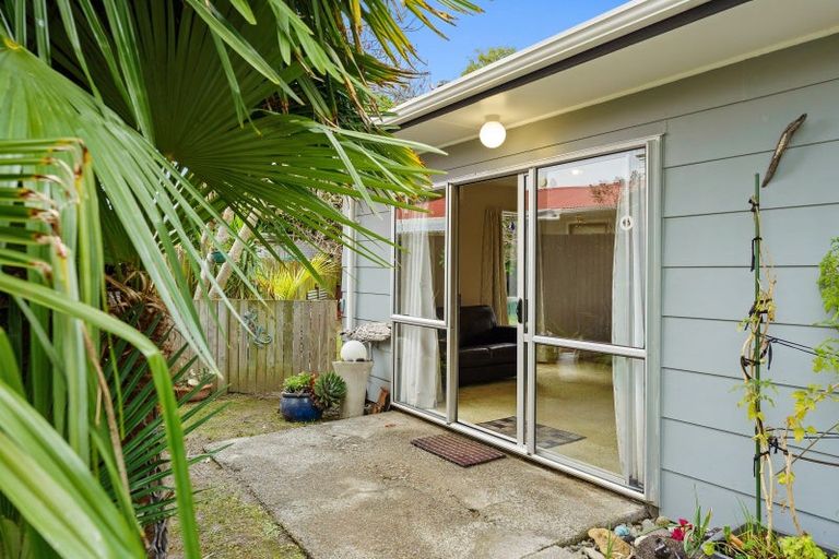 Photo of property in 8 Aratika Crescent, Otaki, 5512