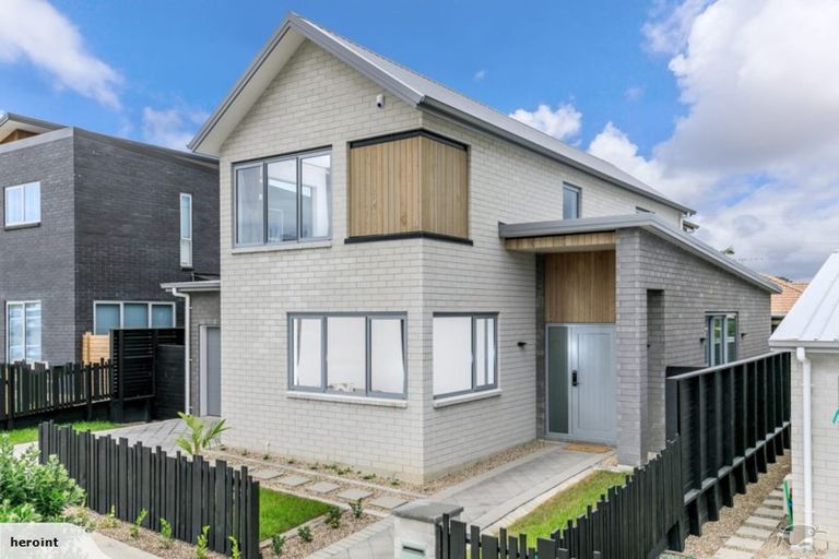 Photo of property in 13 Tihema Lane, Westgate, Auckland, 0614