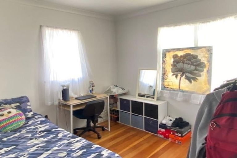 Photo of property in 34 Old Wairoa Road, Papakura, 2110