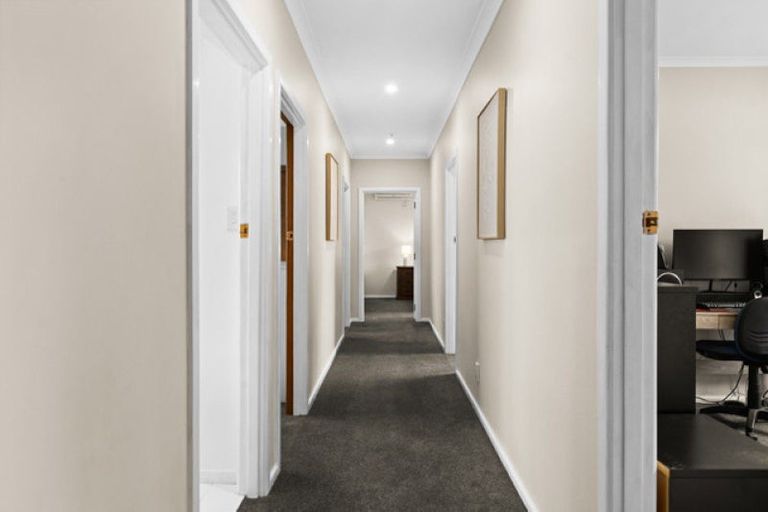 Photo of property in 50 Joll Road, Havelock North, 4130