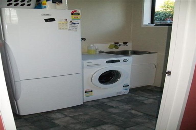 Photo of property in 1/200 Sawyers Arms Road, Bishopdale, Christchurch, 8053