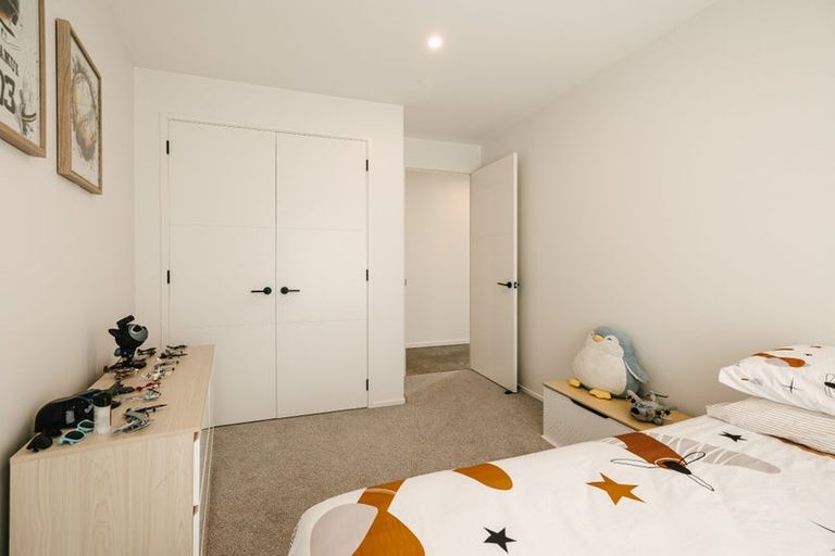 Photo of property in 16 Crown Lane, Rongotea, Palmerston North, 4473