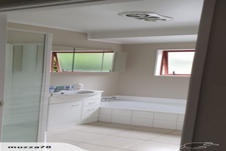 Photo of property in 4 William Hadlow Place, Hatfields Beach, Orewa, 0931