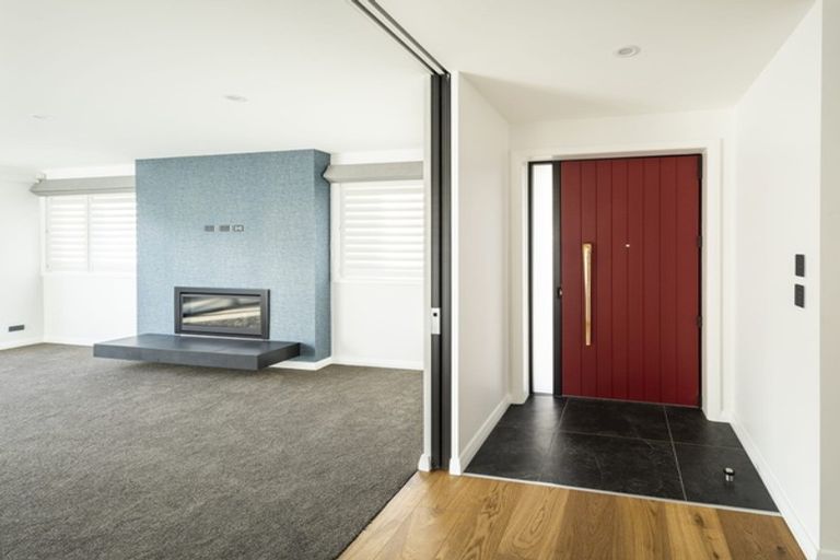 Photo of property in 57b Garreg Road, Bryndwr, Christchurch, 8052