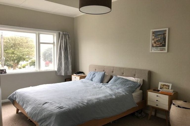 Photo of property in 247 Rintoul Street, Berhampore, Wellington, 6023