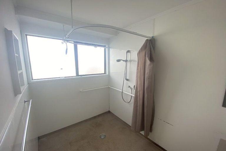 Photo of property in 8a Quintal Place, Papatoetoe, Auckland, 2025