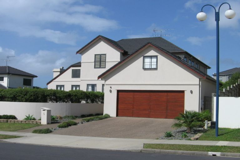Photo of property in 5 Seacrest Drive, West Harbour, Auckland, 0618
