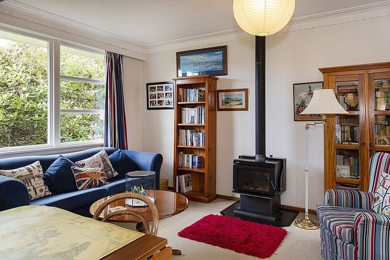 Photo of property in 16a Balmoral Street, Oamaru North, Oamaru, 9400