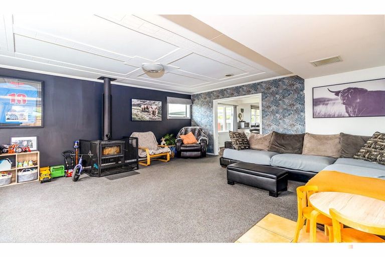 Photo of property in 22 Hughes Street, Waimate, 7924