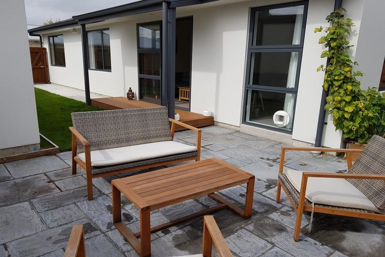 Photo of property in 2/14 Forth Street, Richmond, Christchurch, 8013