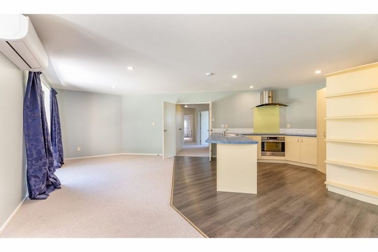 Photo of property in 15 Matlock Street, Woolston, Christchurch, 8062