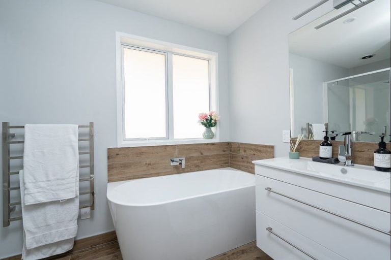 Photo of property in 6 Maru Terrace, Wharewaka, Taupo, 3330